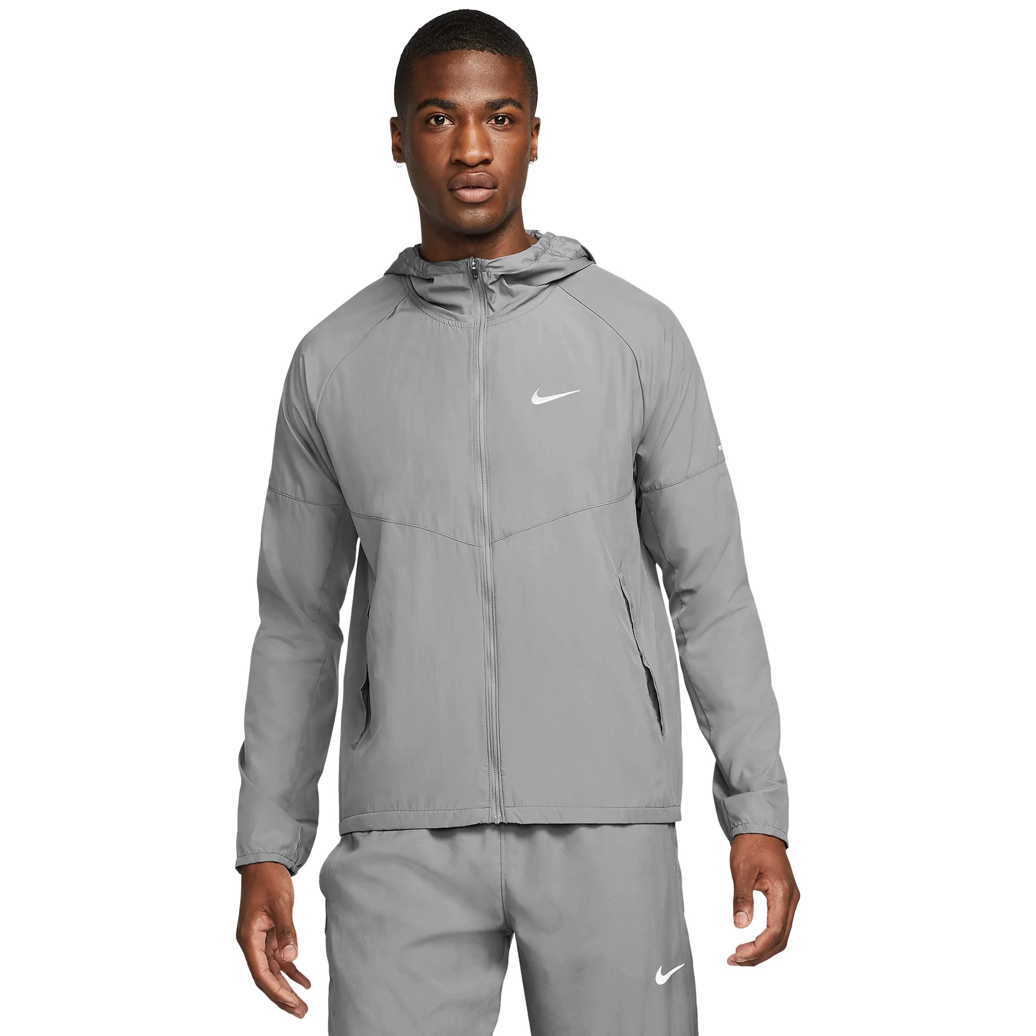 Model front view of Nike Miler Repel Grey Windbreaker